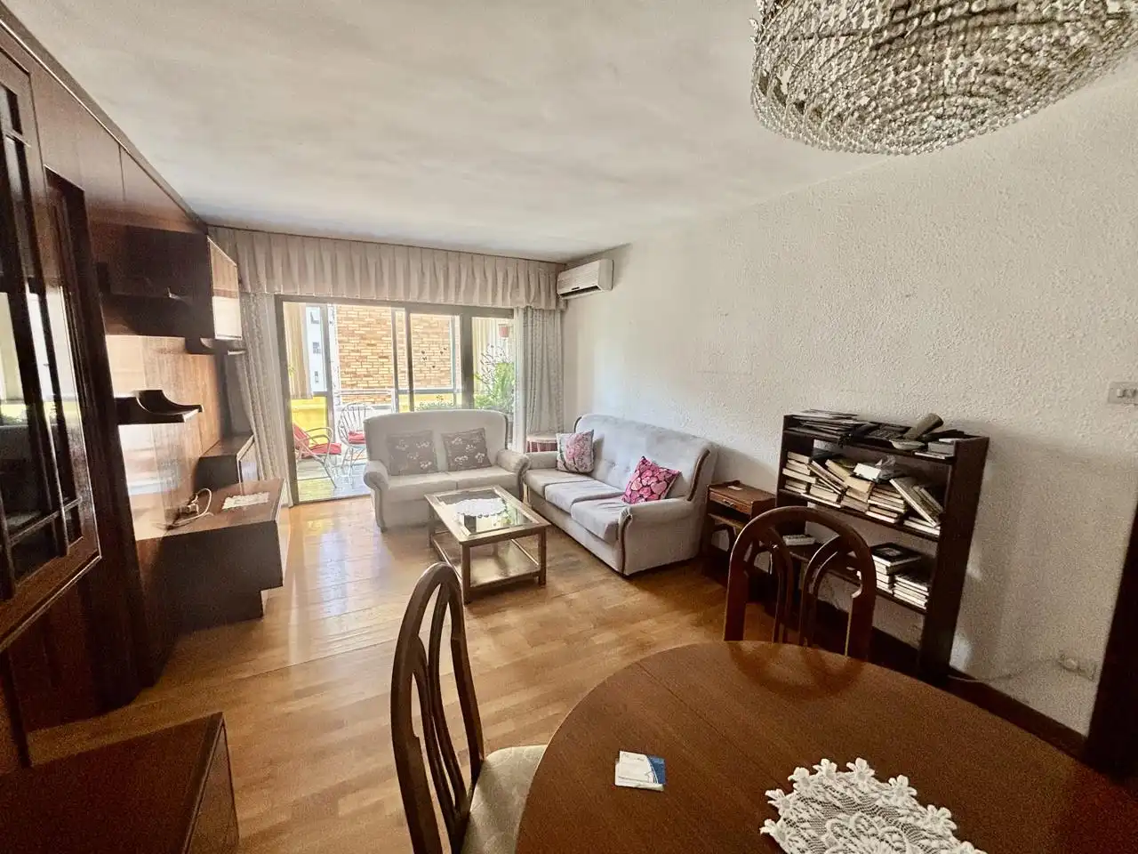 Living room of Flat for sale in Zaragoza  with Air Conditioner, Heating and Terrace