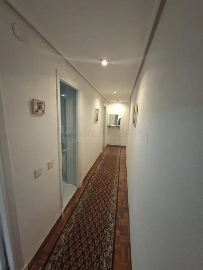 Piso en venta en Vitoria - Gasteiz con Calefacción, Parquet y Trastero