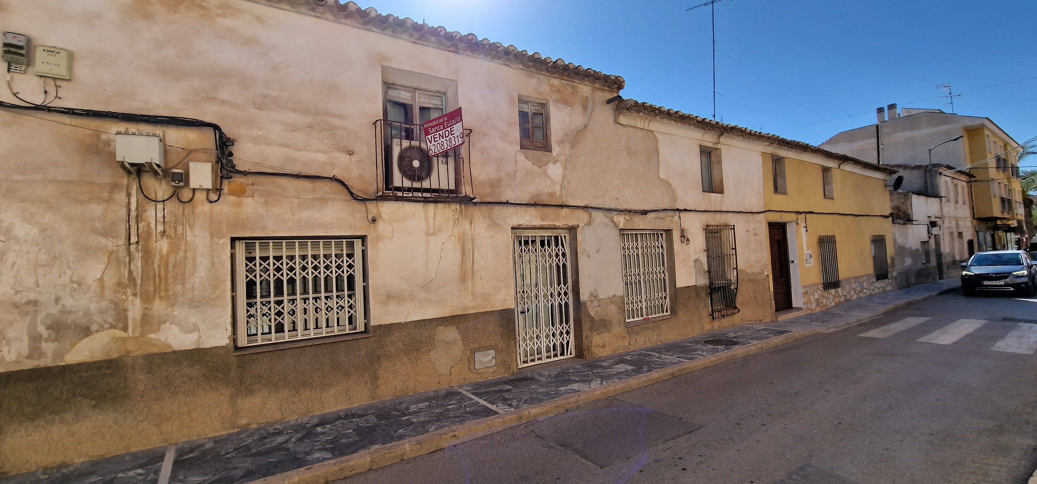 Casa adosada en venta en Avenida de Lorca, 8, Totana