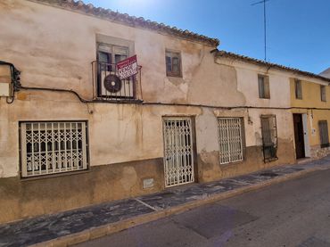 Adossat en venda a Avenida de Lorca 8