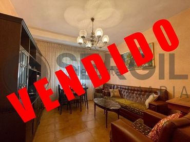 Pis amb ascensor en venda a Centro