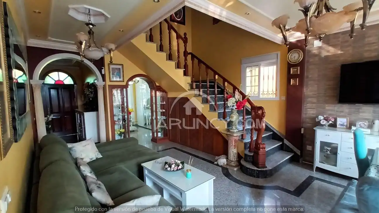 Chalet con piscina en venta en Nueva Alcalá, imagen 13