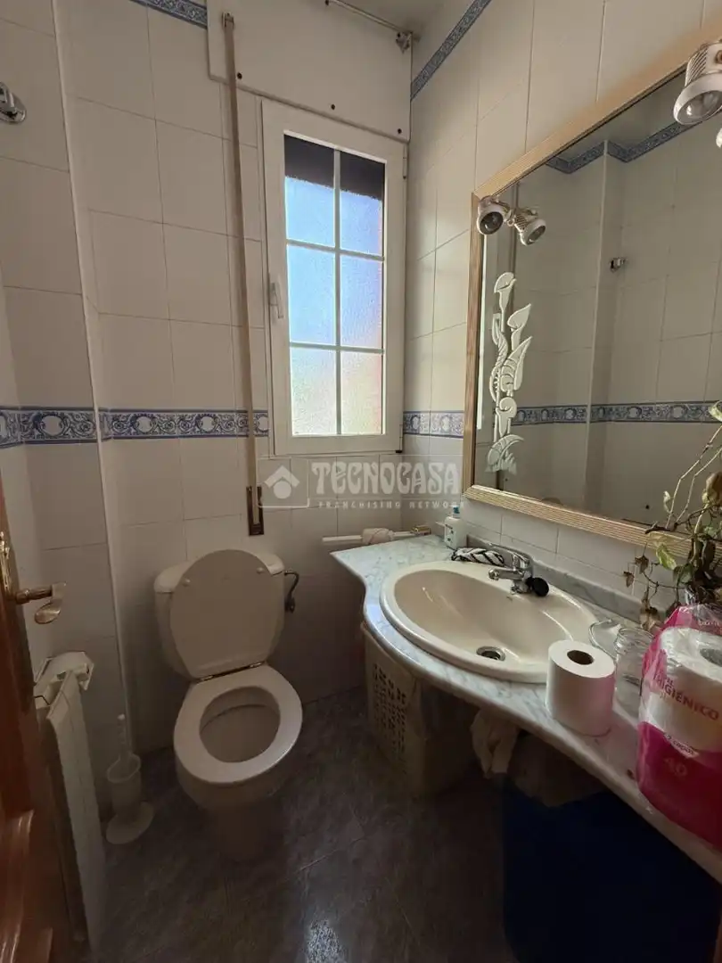 Baño de Casa o chalet en venta en Madrid con Calefacción y Trastero