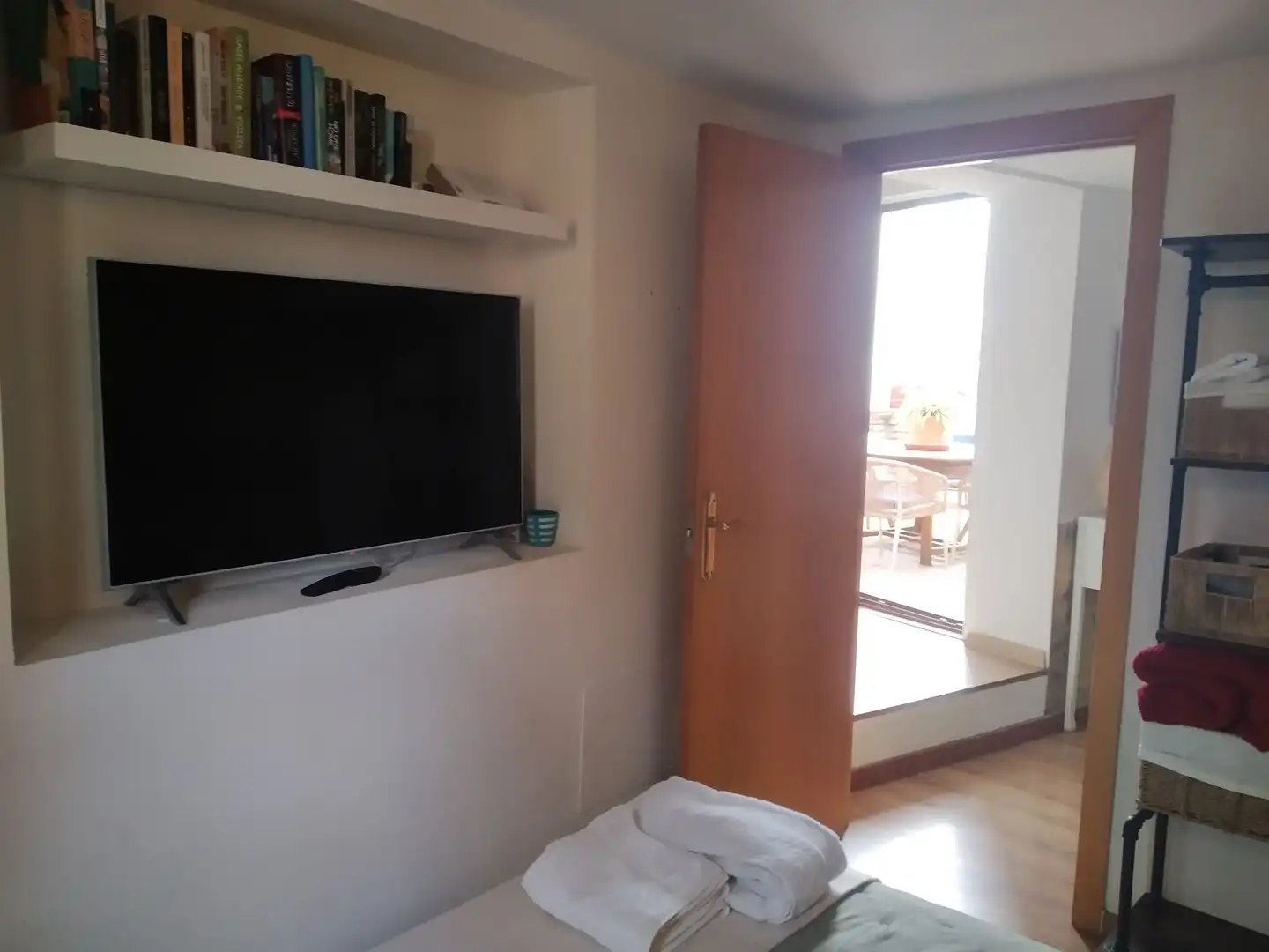 Wohnzimmer von Dachboden zur Miete in Málaga mit Klimaanlage, Terrasse und Möbliert