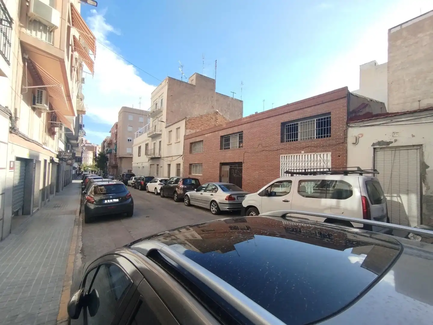Vista exterior de Nave industrial en venta en Elche / Elx