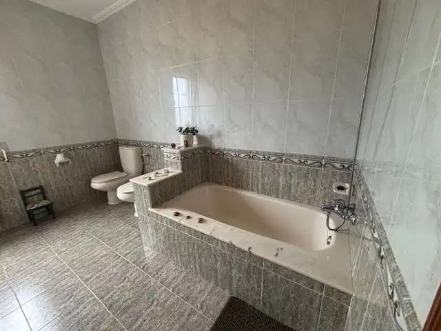 Bathroom of Houses for rent in Ferrol  with Heating, Private garden and Parquet flooring