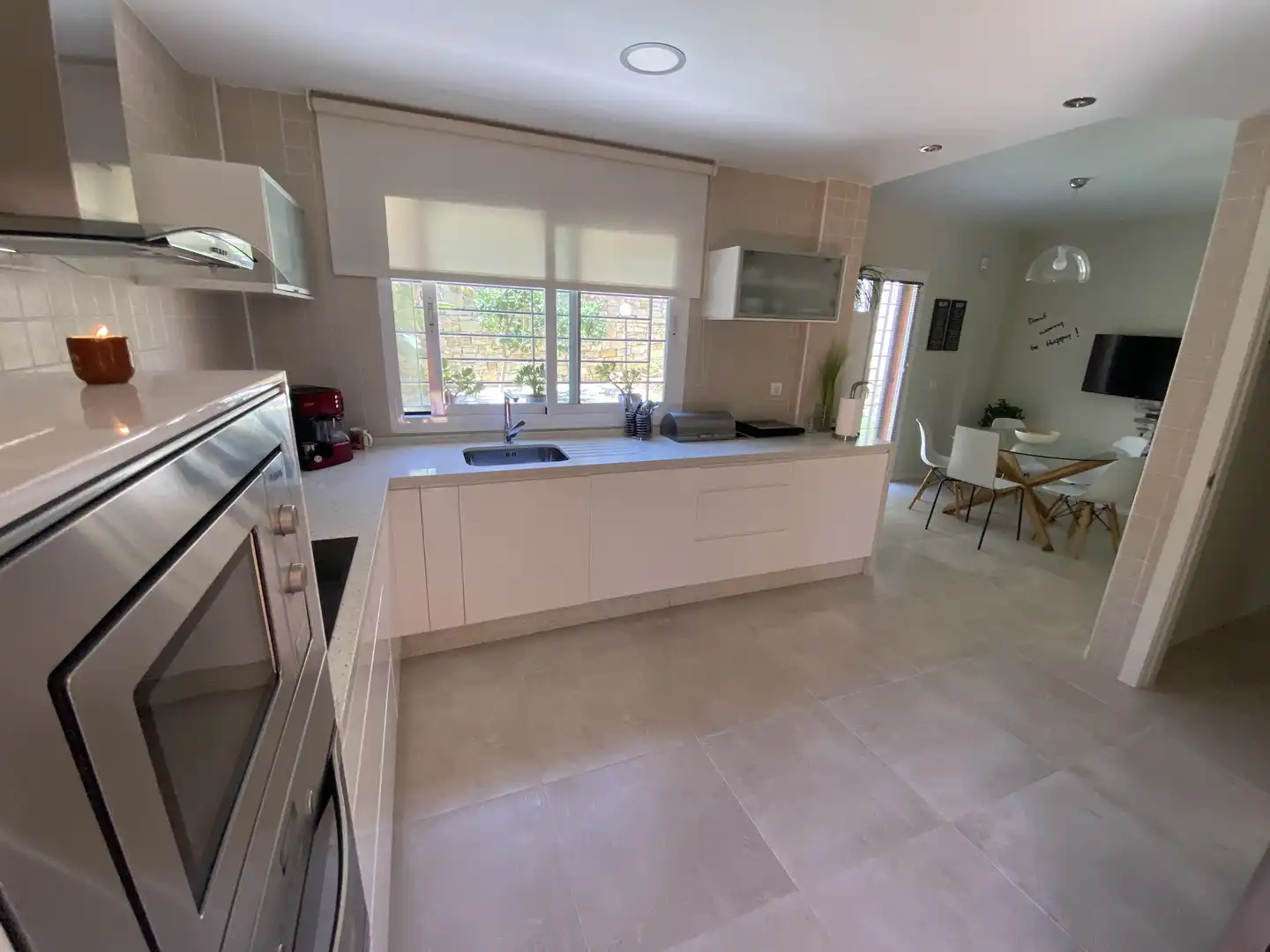 Cocina de Casa adosada en venta en Torremolinos con Aire acondicionado, Jardín privado y Terraza