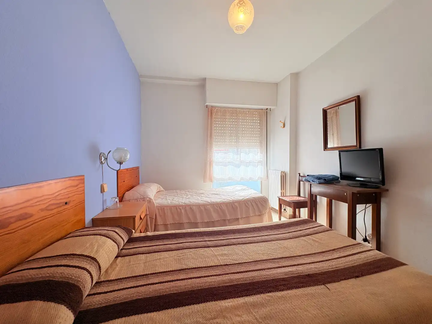 Habitación de Piso en venta en Zuera con Calefacción