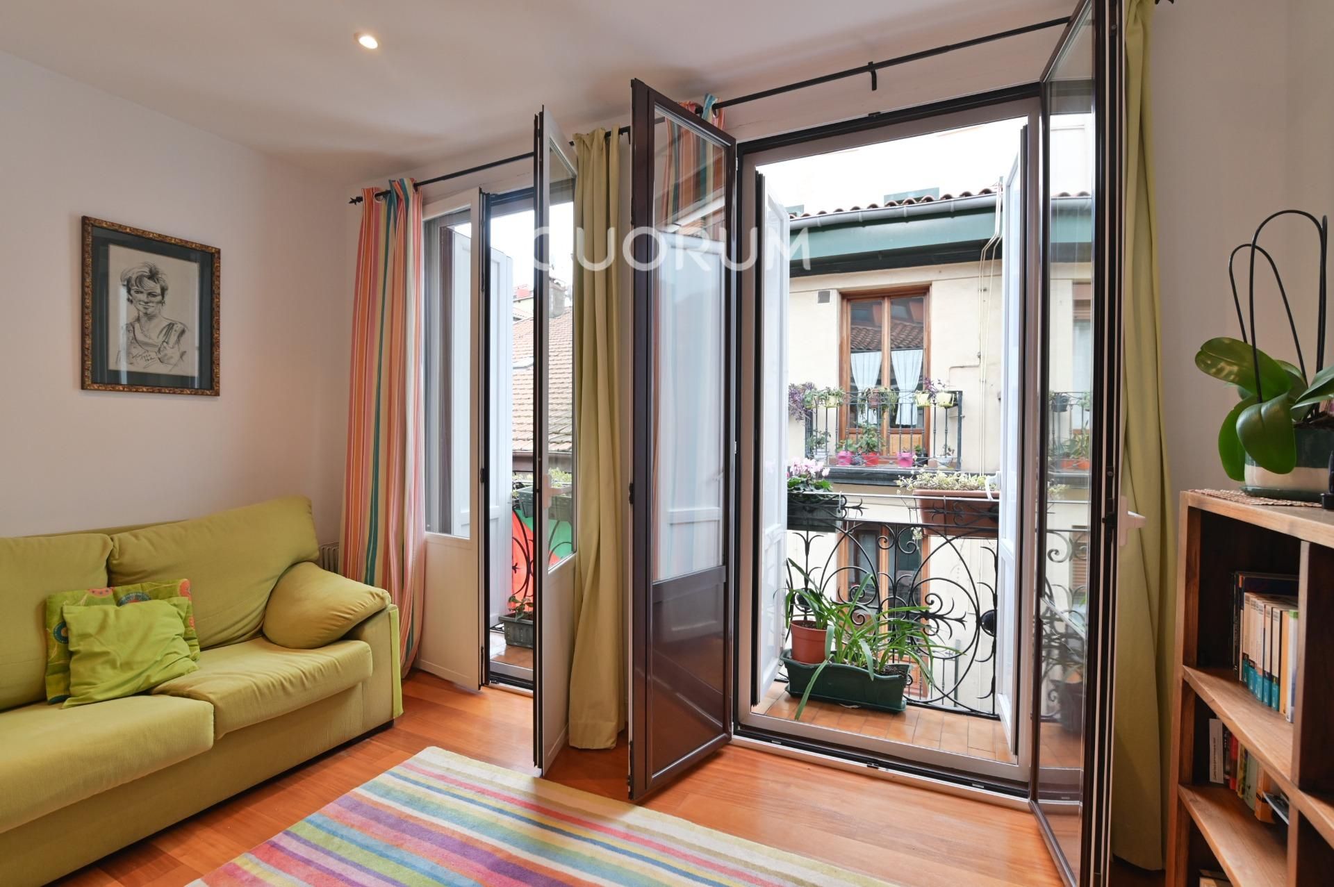 Terrassa de Pis en venda en Bilbao  amb Balcó