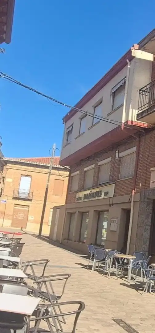 Vista exterior de Casa o xalet en venda en Valderas, León