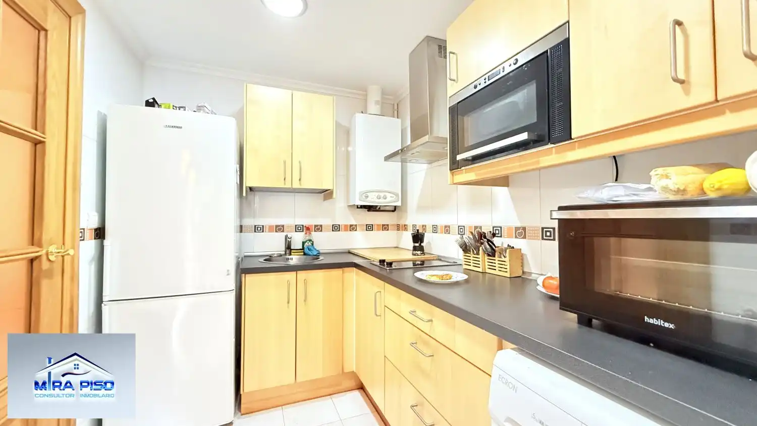 Cocina de Planta baja en venta en Hazas de Cesto con Calefacción y Terraza