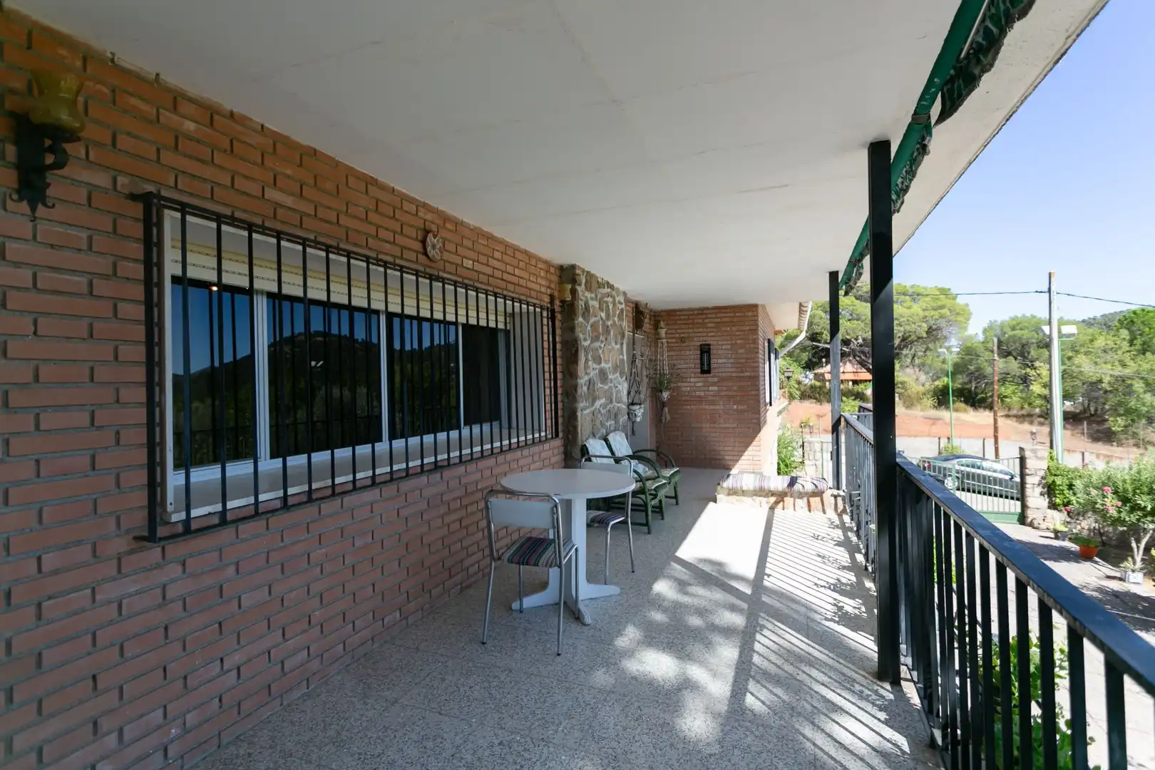 Terrassa de Casa o xalet en venda en Valdemaqueda amb Jardí privat i Traster