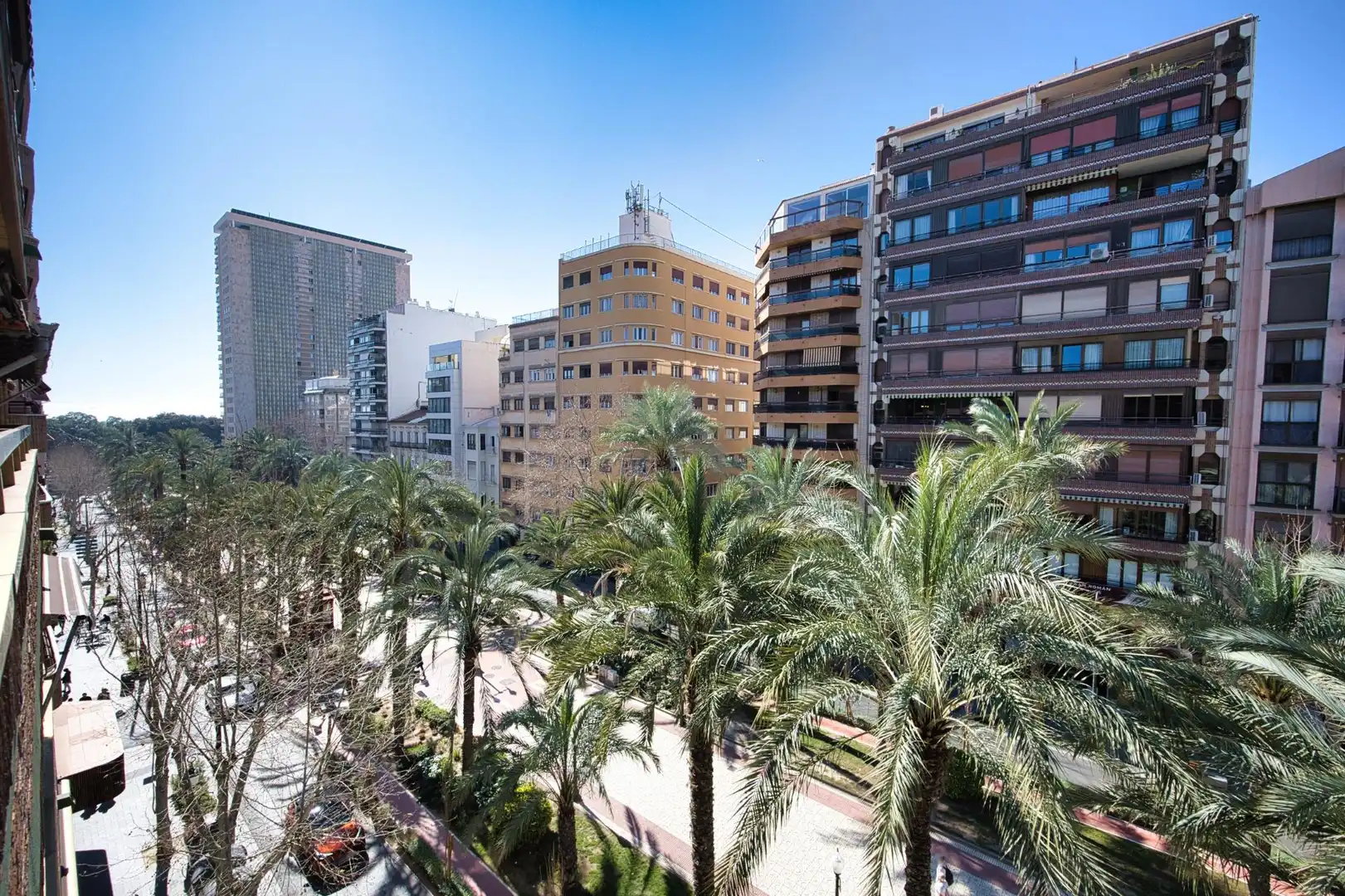 Vista exterior de Piso en venta en Alicante / Alacant con Aire acondicionado, Calefacción y Terraza
