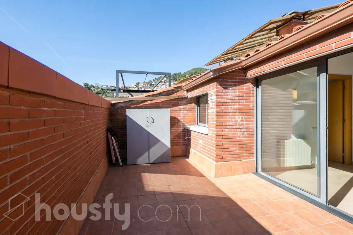 Terrassa de Dúplex en venda en Vallirana amb Calefacció, Terrassa i Balcó