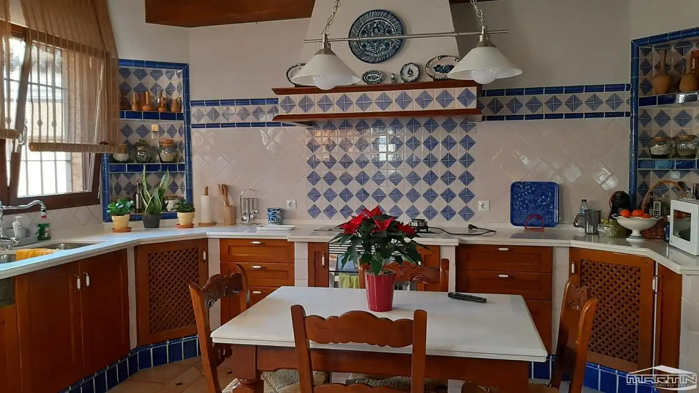 Cocina de Casa o chalet en venta en Lucena con Aire acondicionado, Terraza y Trastero
