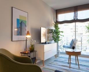 Sala d'estar de Apartament de lloguer en  Barcelona Capital amb Moblat i Internet