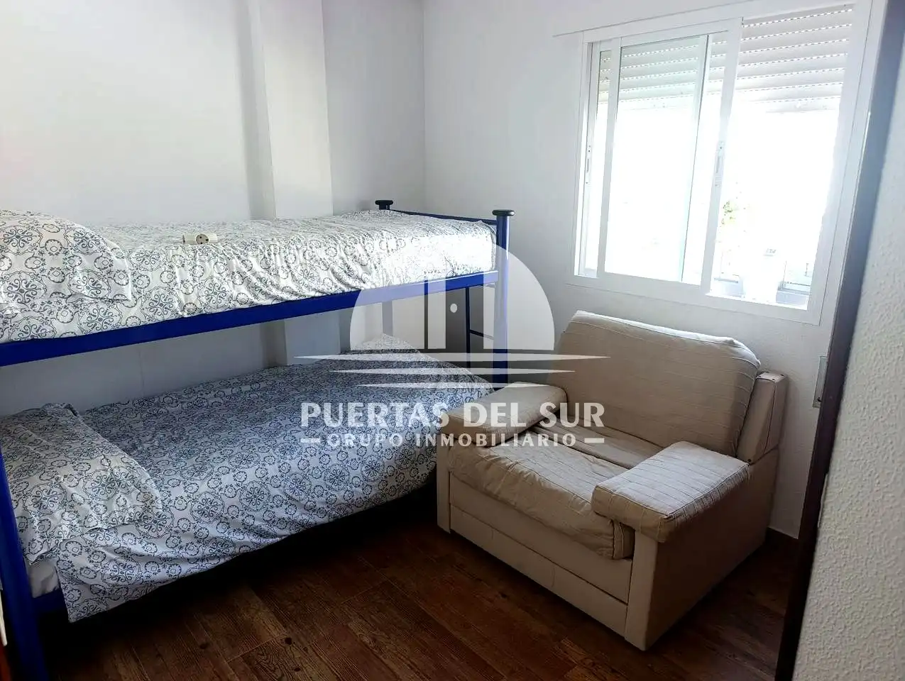 Habitación de Piso en venta en Rota con Terraza