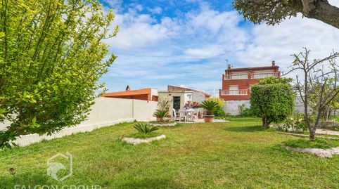 Foto 3 de Casa o chalet en venta en Carrer Josep Maria Folch I Torres, La Franquesa - Oasis Park, El Vendrell