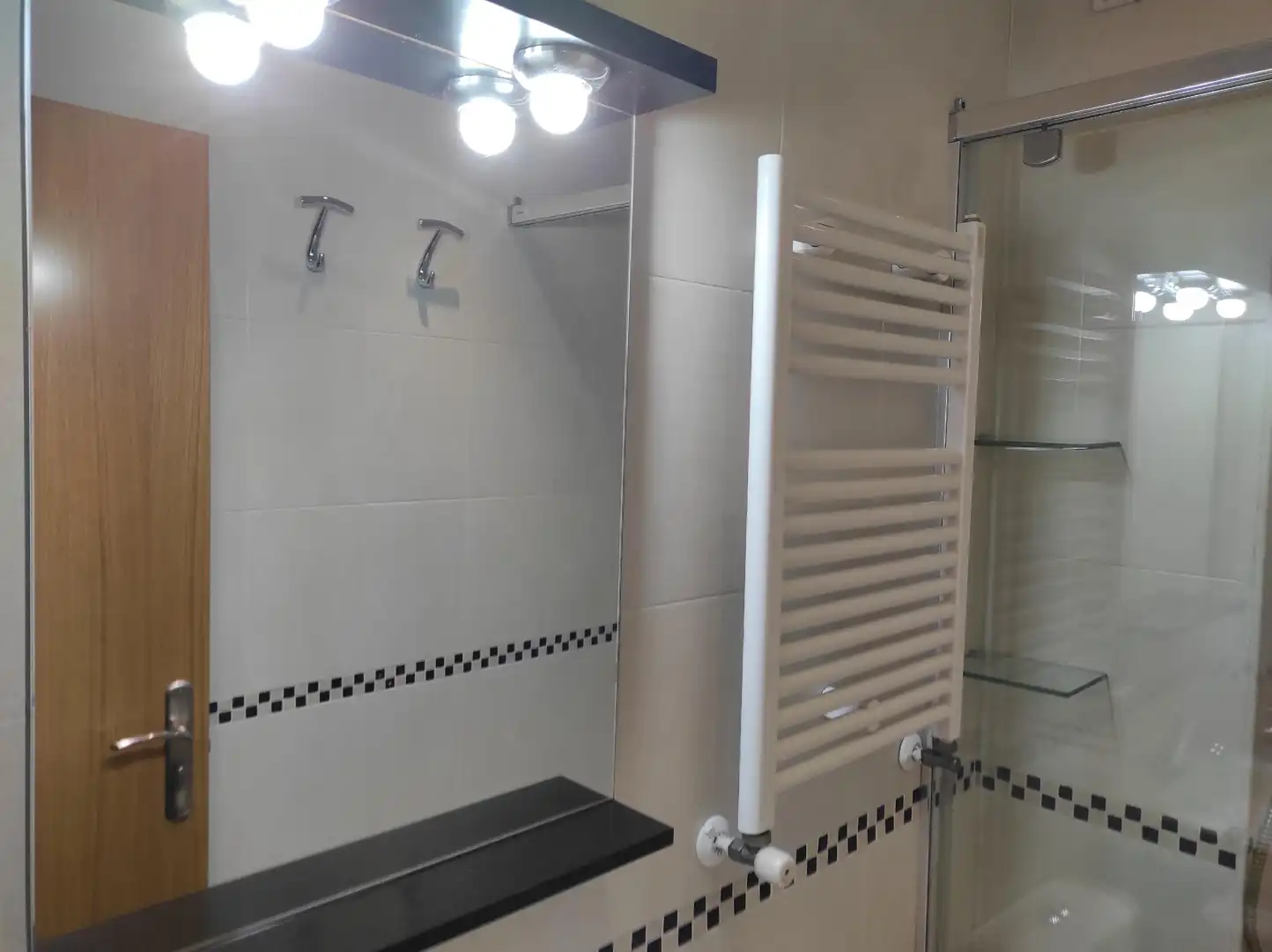 Bany de Pis en venda en Esplugues de Llobregat amb Aire condicionat i Calefacció