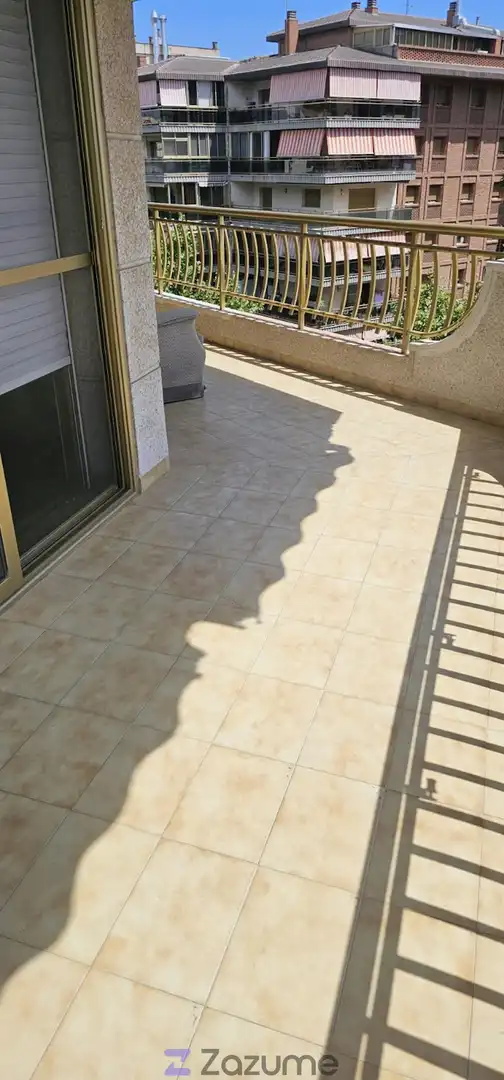 Terrassa de Pis de lloguer en Salou amb Aire condicionat, Calefacció i Terrassa