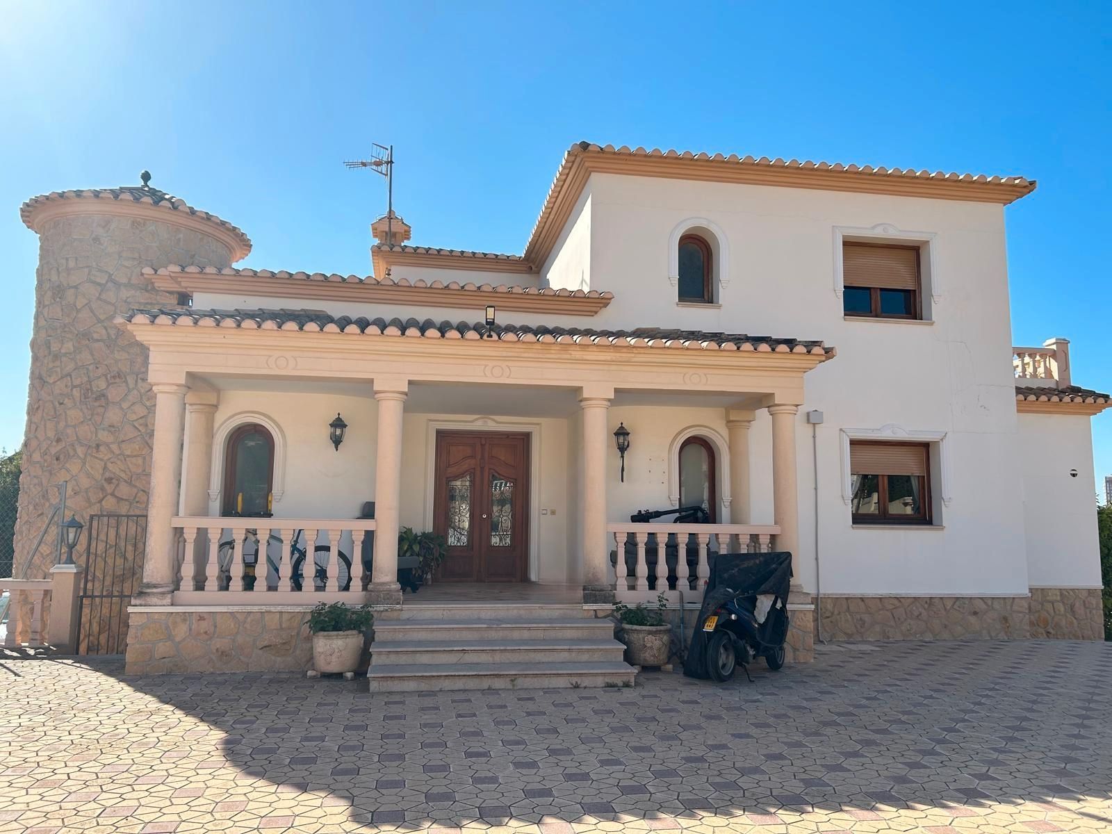 Exterior view of House or chalet for sale in Calpe / Calp  with Air Conditioner, Private garden and Swimming Pool