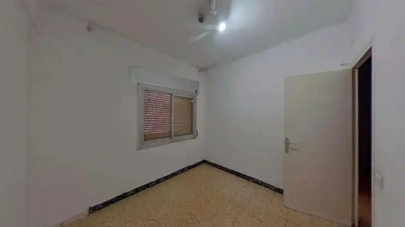 Flat for sale in Espronceda