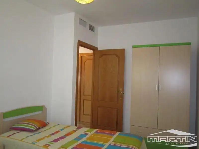Habitación de Piso de alquiler en Lucena con Aire acondicionado, Terraza y Trastero