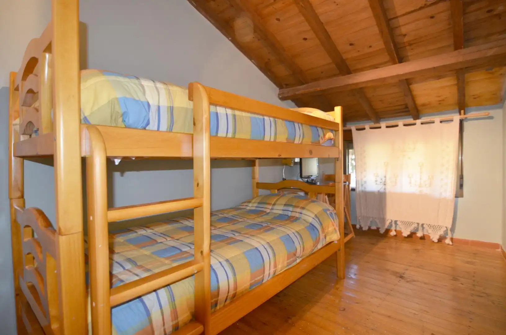 Habitación de Casa o chalet en venta en Villanueva del Conde con Calefacción, Trastero y Amueblado