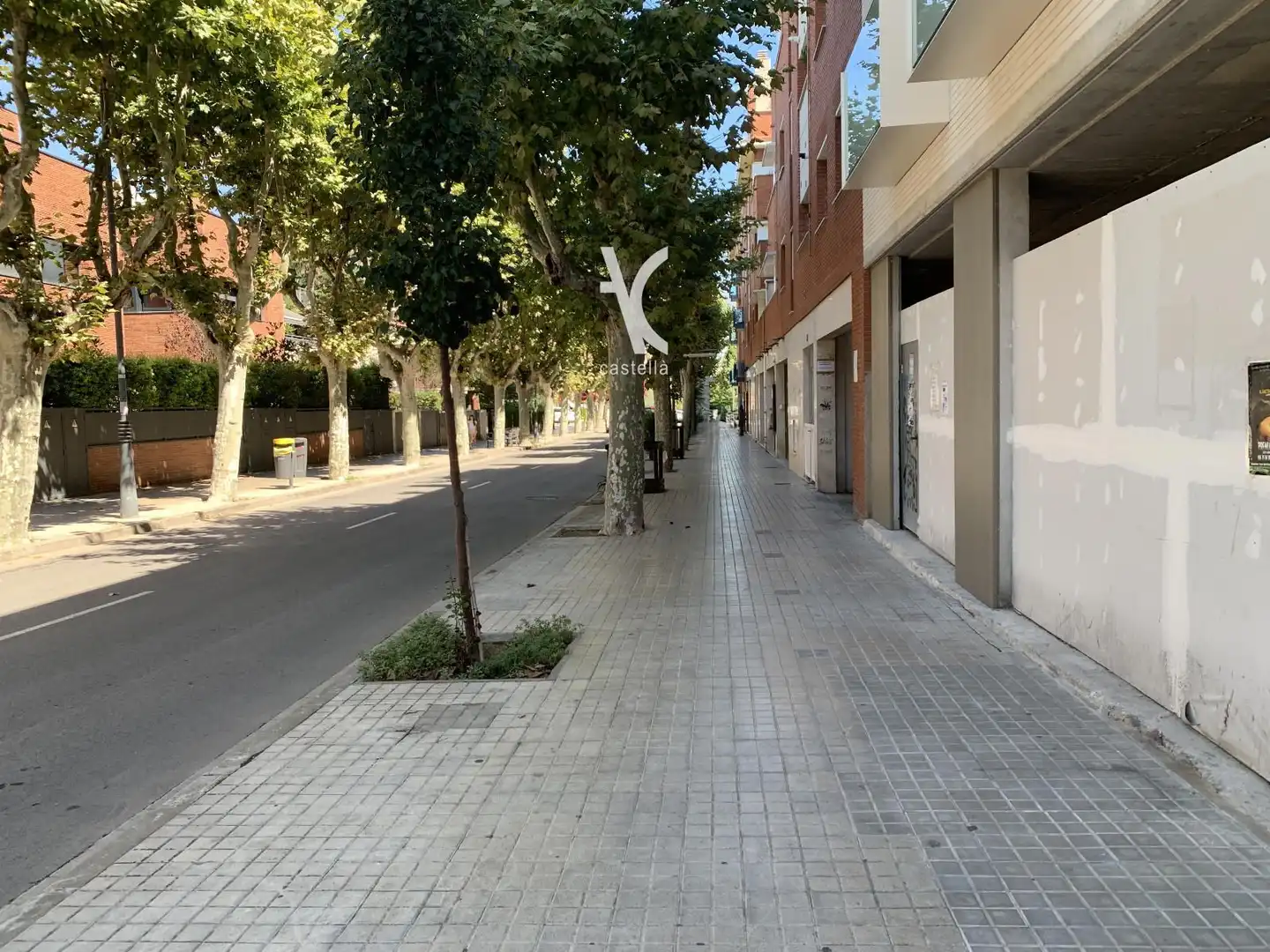Local comercial en venda a Gran Via de Lluis Companys, imagen 3