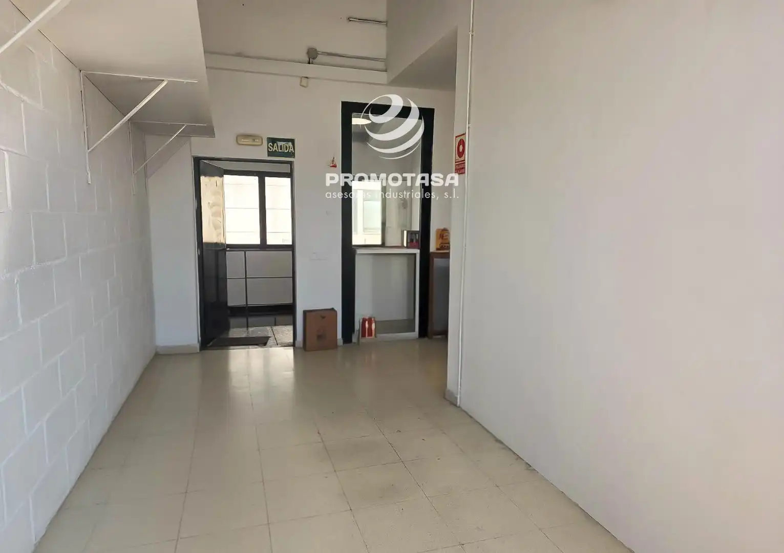 Nau industrial en venda a Mejorada del Campo, imagen 3