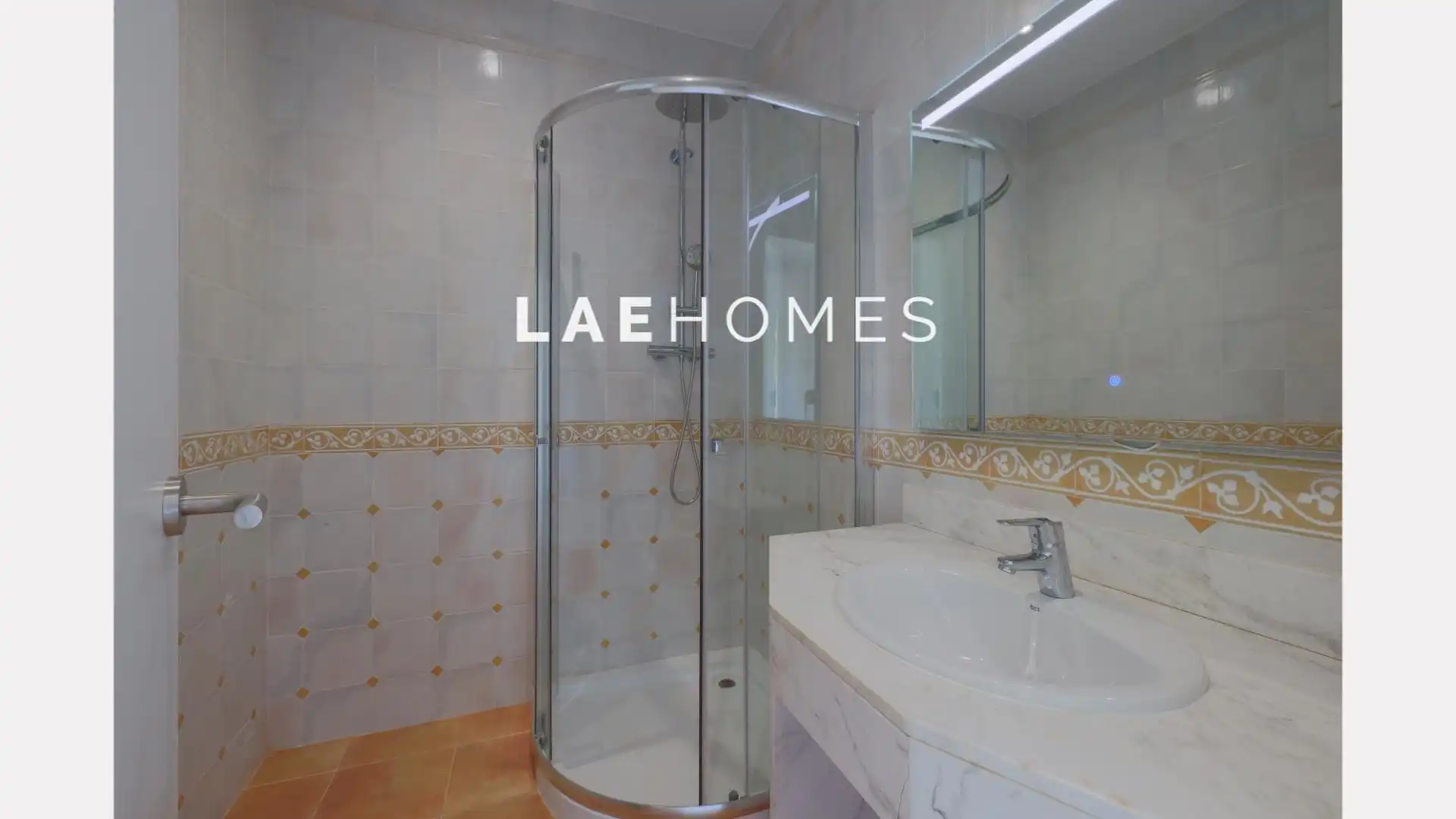 Haus oder Chalet zur Miete in Carrer BEETHOVEN (C.COLL), Corbera de Llobregat