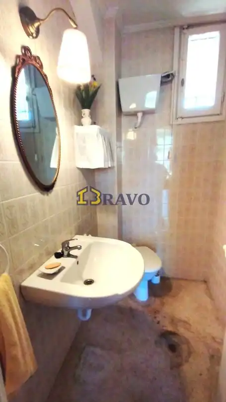 Baño de Piso en venta en Medina de Pomar con Calefacción, Jardín privado y Terraza