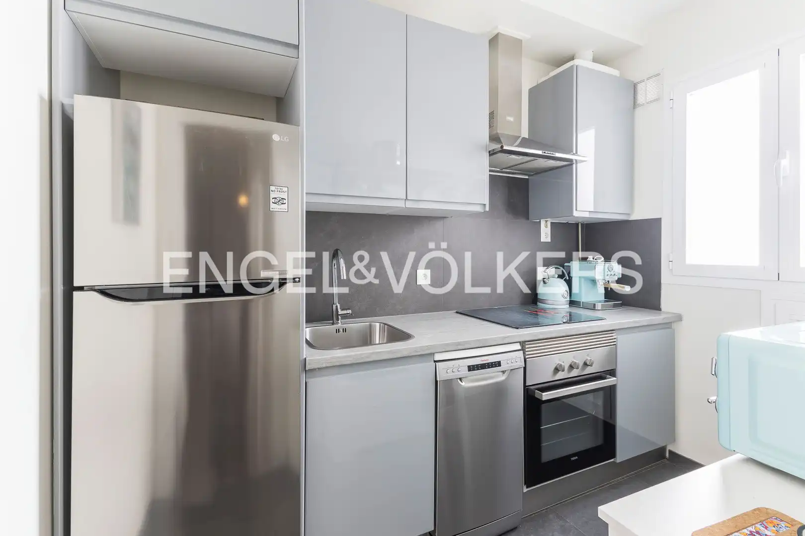 Cocina de Piso de alquiler en Madrid con Aire acondicionado, Calefacción y Amueblado