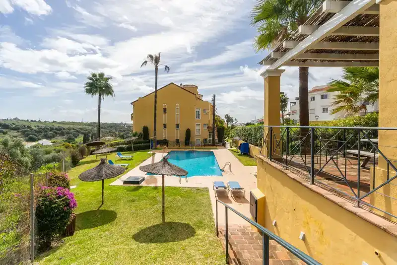 Jardín de Ático en venta en Estepona con Aire acondicionado y Piscina