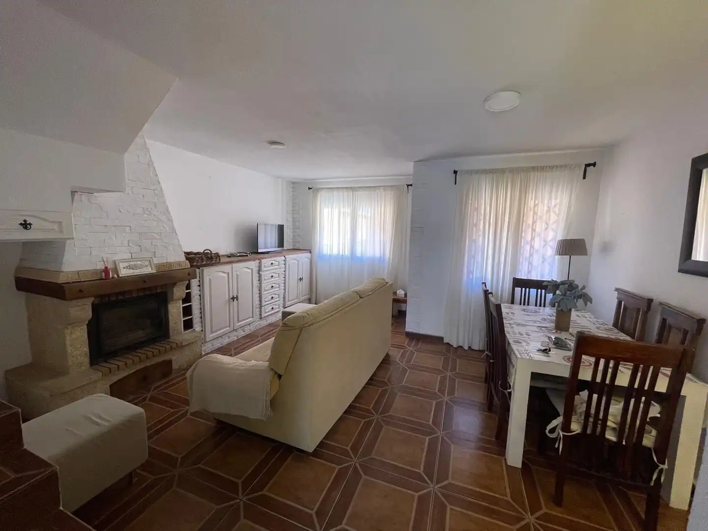 Sala de estar de Casa adosada de alquiler en Algeciras con Piscina comunitaria