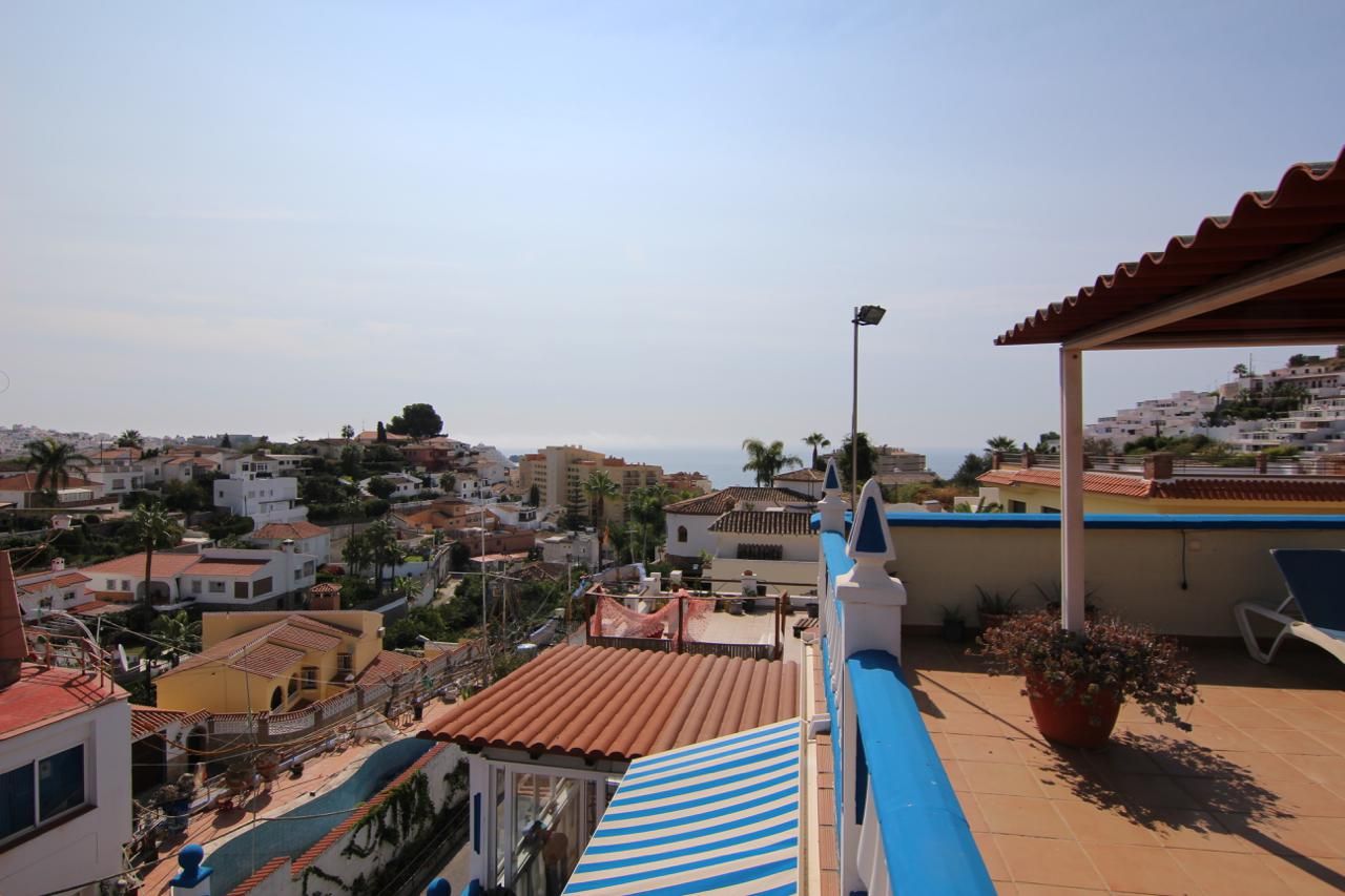 Exterior view of House or chalet for sale in Almuñécar  with Terrace and Sauna