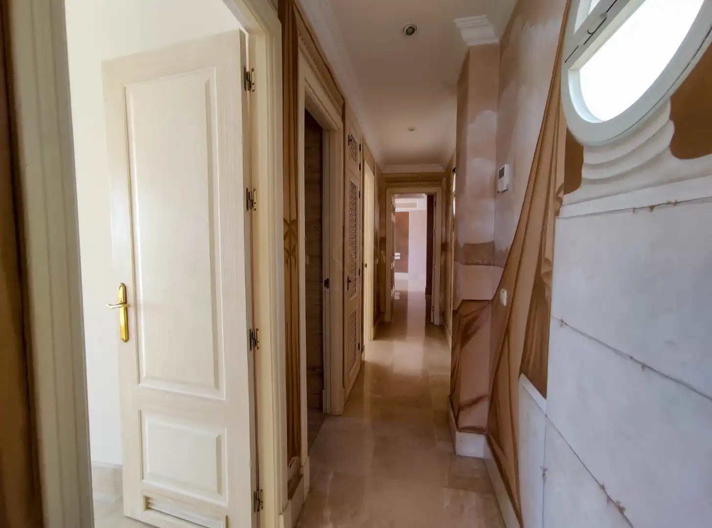 Attic for sale in Marbella  with Air Conditioner, Terrace and Swimming Pool