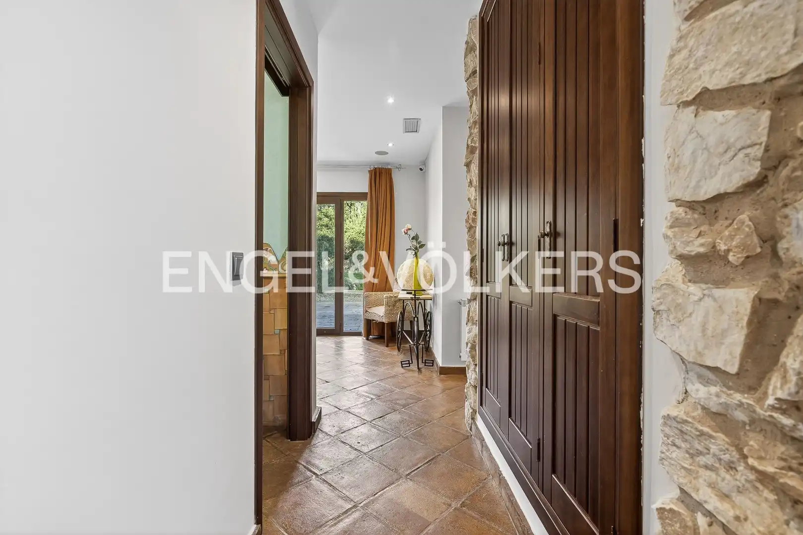 Finca rústica en venta en La Puebla del Río con Aire acondicionado, Calefacción y Jardín privado