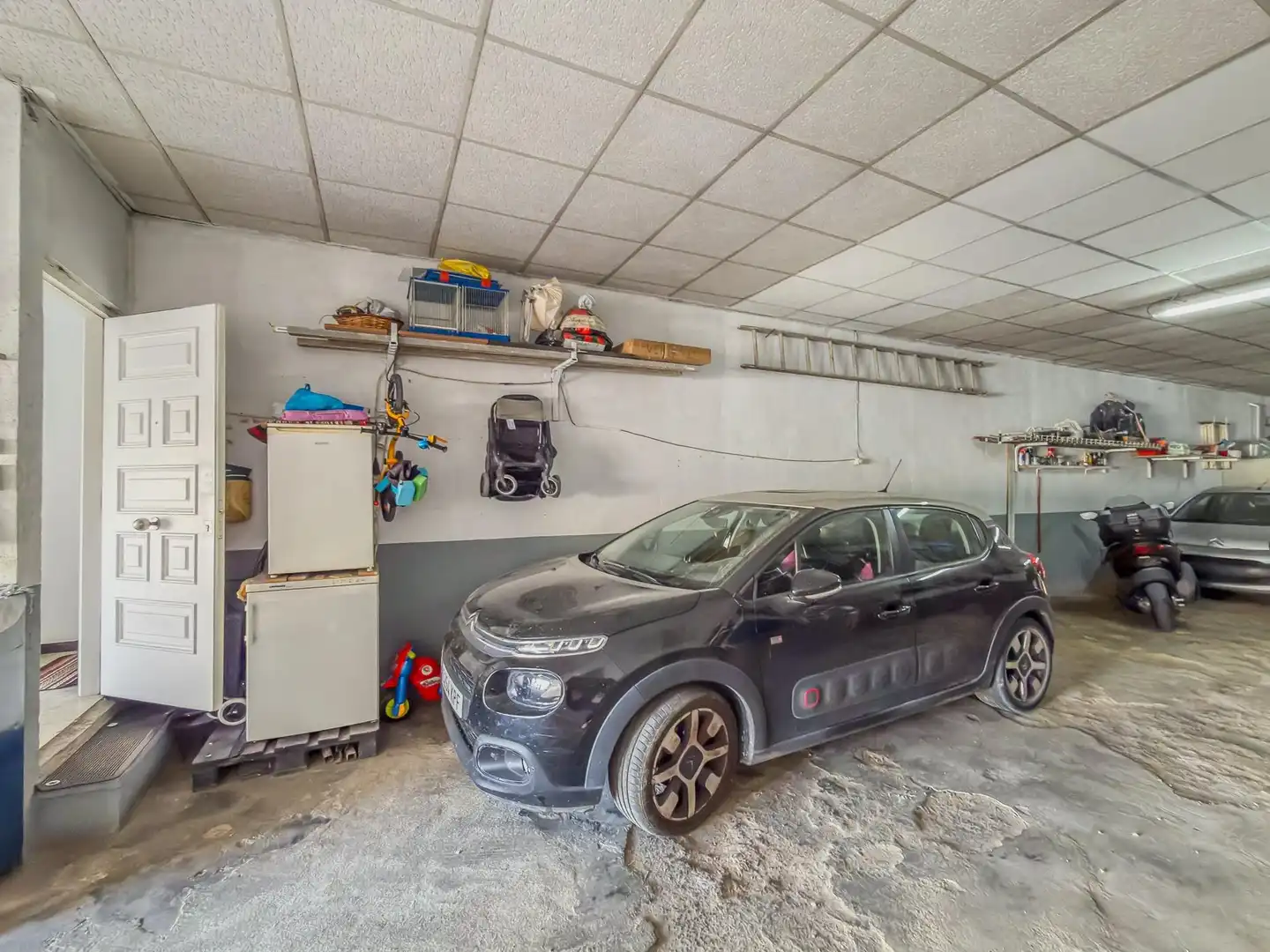 Parking de Piso en venta en Terrassa con Aire acondicionado, Calefacción y Balcón