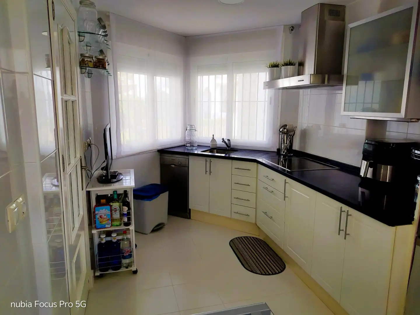 Detached homes for sale in Avenida Reina Sofía, Costa Ballena Golf
