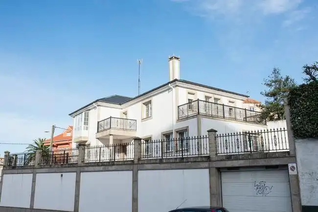 Vista exterior de Local de lloguer en A Coruña Capital 