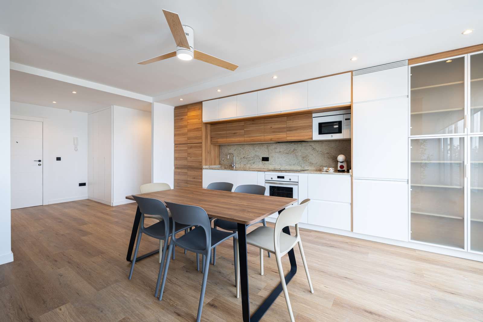 Apartament per a compartir a Ensanche Centro - Puerto