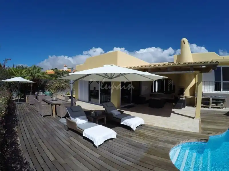 Apartamento en venta en La Caleta