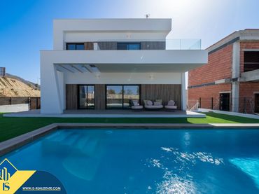 Xalet amb piscina en venda a Balcón de Finestrat - Terra Marina