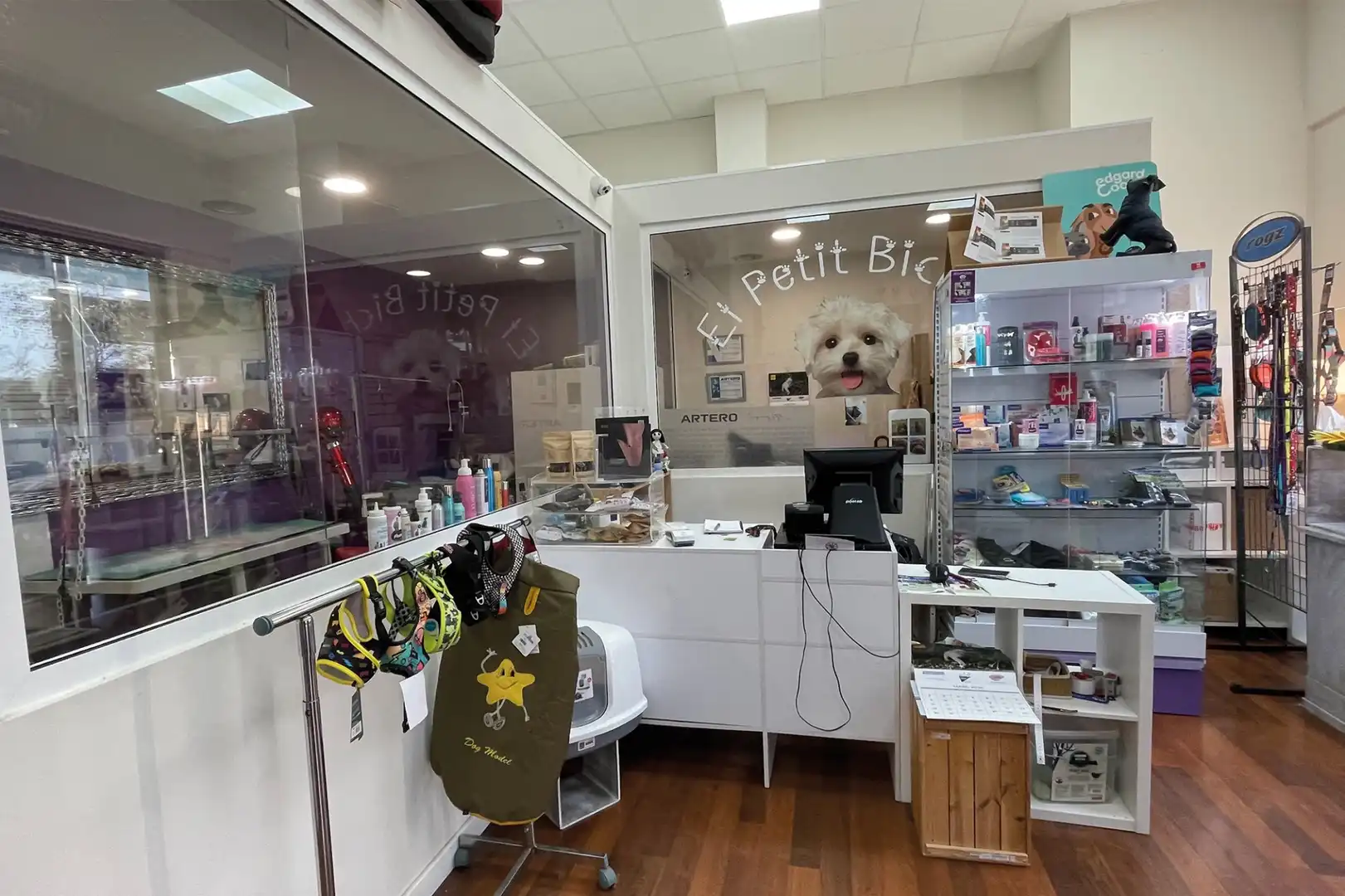 Local en venta en Sant Just Desvern con Aire acondicionado
