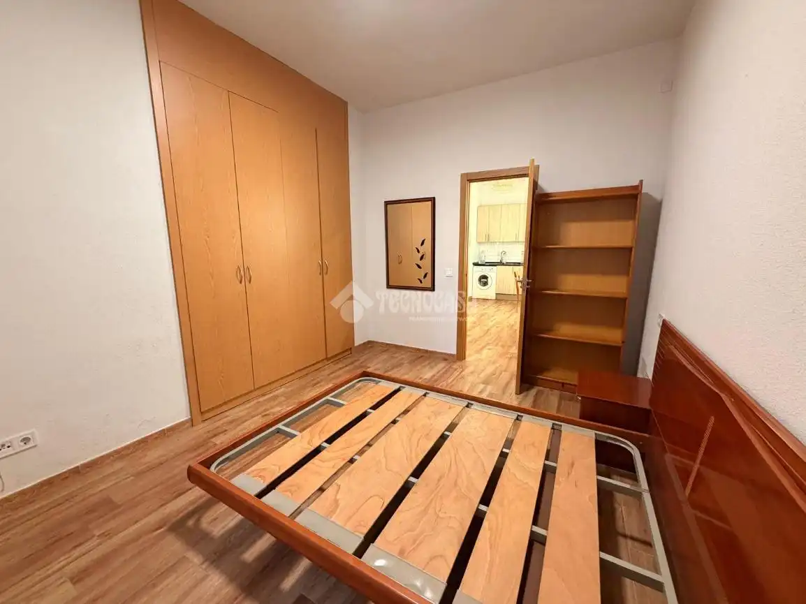Habitación de Piso en venta en Leganés con Calefacción