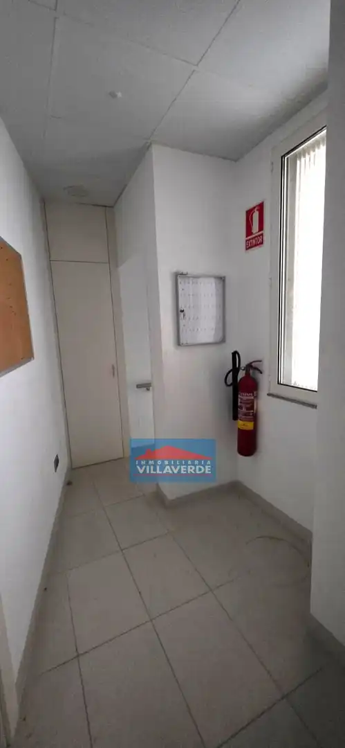 Business premises for sale in Cangas pueblo, imagen 34