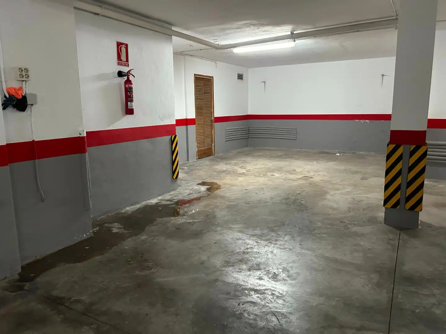 Aparcament de Apartament en venda en Calvià amb Aire condicionat, Calefacció i Jardí privat