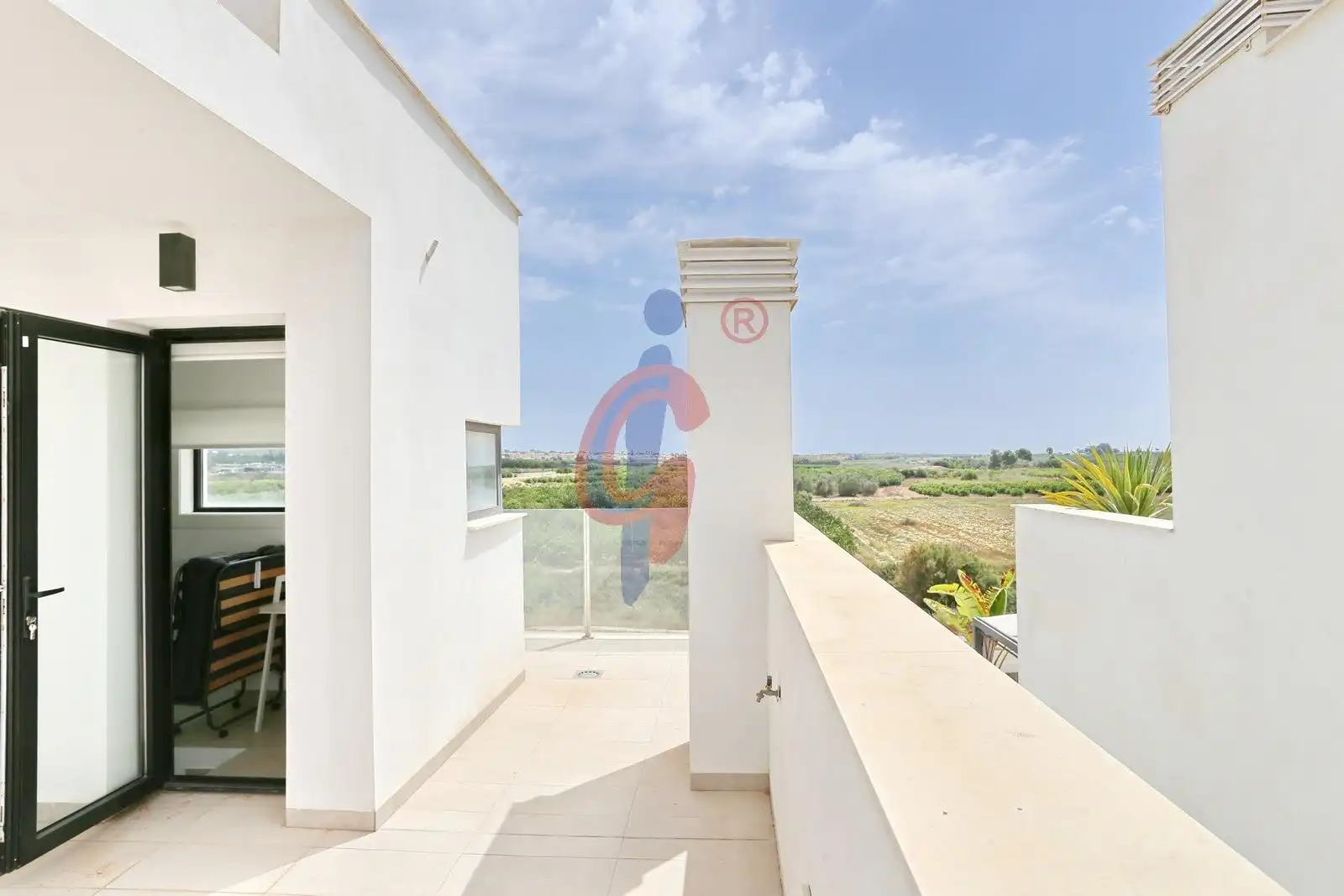 Terrassa de Casa adosada en venda en Guardamar del Segura amb Aire condicionat, Jardí privat i Terrassa