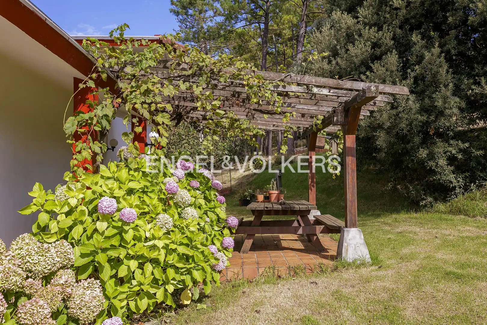 Terrace of Houses for sale in Gorliz  with Heating, Private garden and Terrace